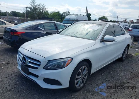 2015 Mercedes-Benz C 300 4Matic/Luxury 4Matic/Sport 4Matic from USA, damaged, VIN 55SWF4KB0FU010485